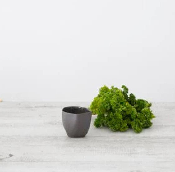 Flax Tea Cup - 5.5cm / Charcoal